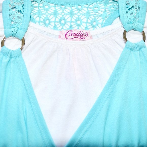 Candie's Crochet Short Sleeve Top in Turquoise - Medium - Picture 2 of 8